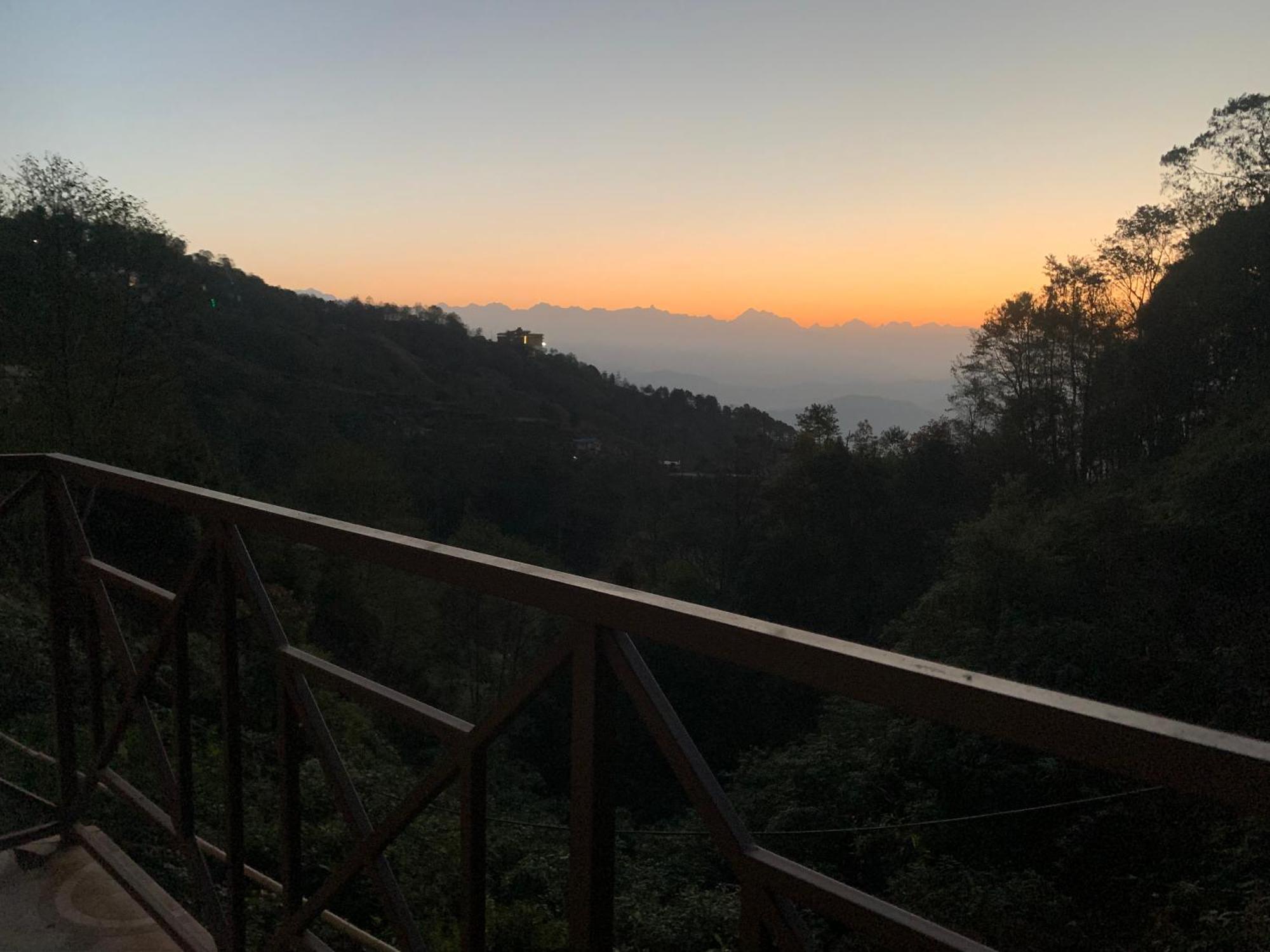 Hotel Sakura Durbar Nagarkot Dış mekan fotoğraf